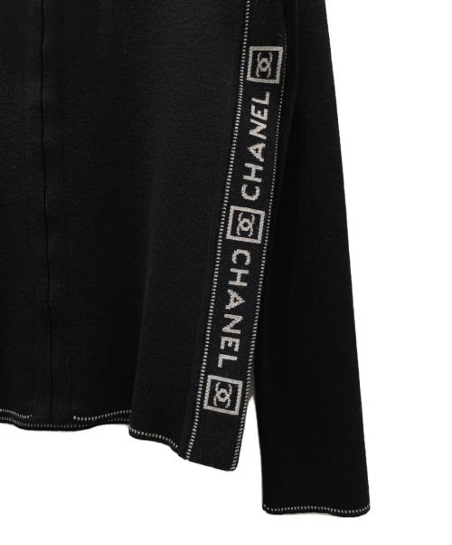 CHANEL（シャネル）CHANEL (シャネル) テープロゴジップジップニット ブラック サイズ:40の古着・服飾アイテム