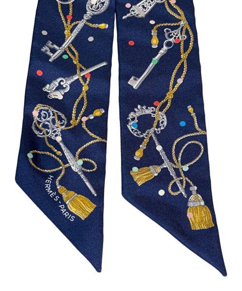 HERMES（エルメス）HERMES (エルメス) ツィリー Les Cles a Pois Marine レ・クレ・ア・ポア ネイビーの古着・服飾アイテム