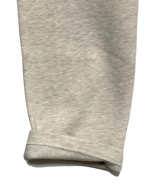 FOG ESSENTIALS（フィアオブゴッド エッセンシャル）FOG ESSENTIALS (フィアオブゴッド エッセンシャル) NBA RELAXED SWEATPANT（NBAスウェットパンツ） グレー サイズ:M 未使用品の古着・服飾アイテム