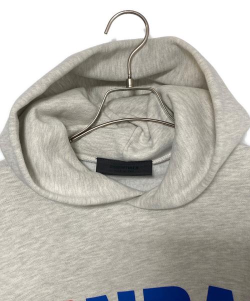FOG ESSENTIALS（フィアオブゴッド エッセンシャル）FOG ESSENTIALS (フィアオブゴッド エッセンシャル) NBA プルオーバー フーディ グレー サイズ:M 未使用品の古着・服飾アイテム