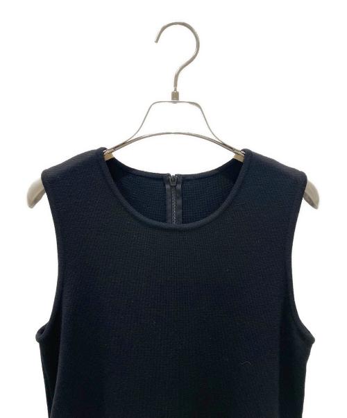 FOXEY（フォクシー）FOXEY (フォクシー) ケープ付ニットワンピース ブラック サイズ:40の古着・服飾アイテム