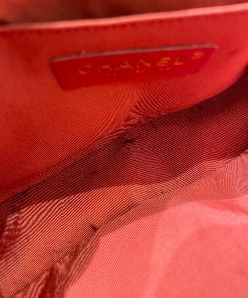 CHANEL（シャネル）CHANEL (シャネル) カメリアチェーンショルダーバッグ ベージュ×ゴールド金具 サイズ:25の古着・服飾アイテム