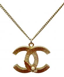 CHANEL（シャネル）の古着「ココマークフェザーネックレス」｜ゴールドカラー