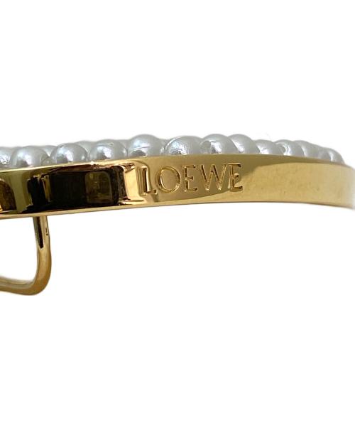 LOEWE（ロエベ）LOEWE (ロエベ) 「L」フェイクパールブローチ ゴールドの古着・服飾アイテム