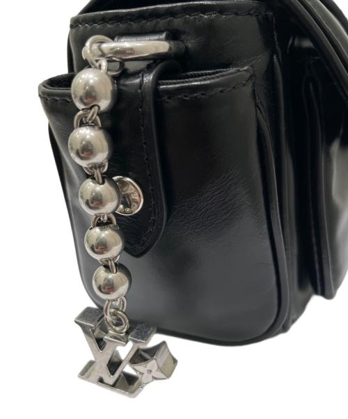 LOUIS VUITTON（ルイ ヴィトン）LOUIS VUITTON (ルイ ヴィトン) カーゴ・ウェアラブル ウォレット M13989 ブラックの古着・服飾アイテム