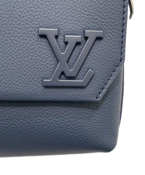 LOUIS VUITTON（ルイ ヴィトン）LOUIS VUITTON (ルイ ヴィトン) ファストライン・メッセンジャー M11600 ブルーマリーヌの古着・服飾アイテム