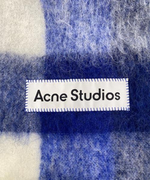 Acne studios（アクネ ストゥディオス）Acne studios (アクネ ストゥディオス) モヘアチェックスカーフ ブルーの古着・服飾アイテム