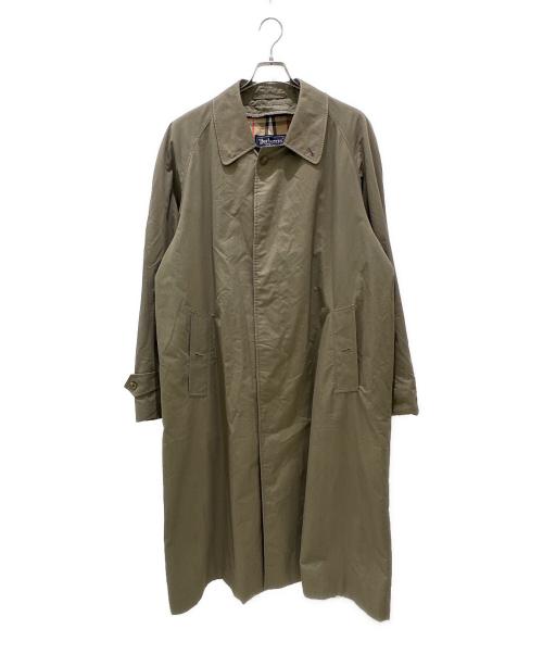 BURBERRY（バーバリー）BURBERRY (バーバリー) チェスターコート カーキ サイズ:40の古着・服飾アイテム