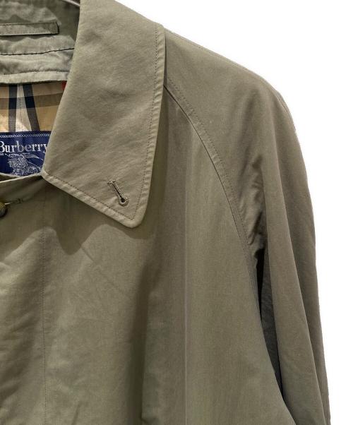 BURBERRY（バーバリー）BURBERRY (バーバリー) チェスターコート カーキ サイズ:40の古着・服飾アイテム