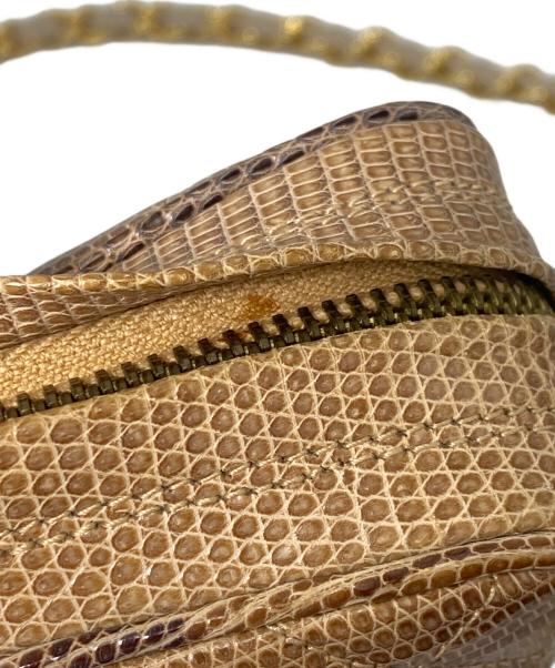 CHANEL（シャネル）CHANEL (シャネル) チェーンショルダーバッグ ベージュの古着・服飾アイテム