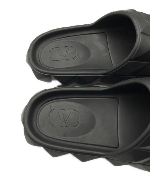 VALENTINO（ヴァレンティノ）VALENTINO (ヴァレンティノ) ラバースタッズサンダル ブラック サイズ:38の古着・服飾アイテム