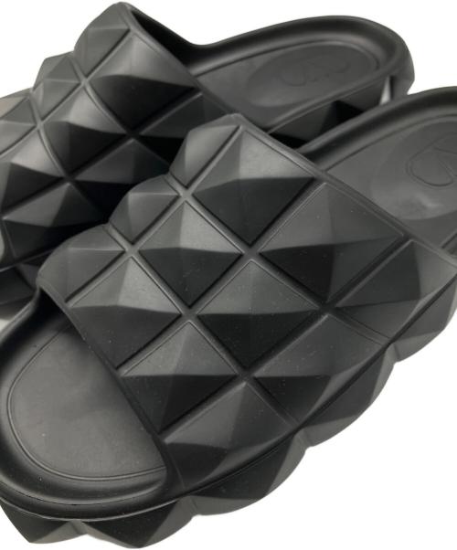 VALENTINO（ヴァレンティノ）VALENTINO (ヴァレンティノ) ラバースタッズサンダル ブラック サイズ:38の古着・服飾アイテム