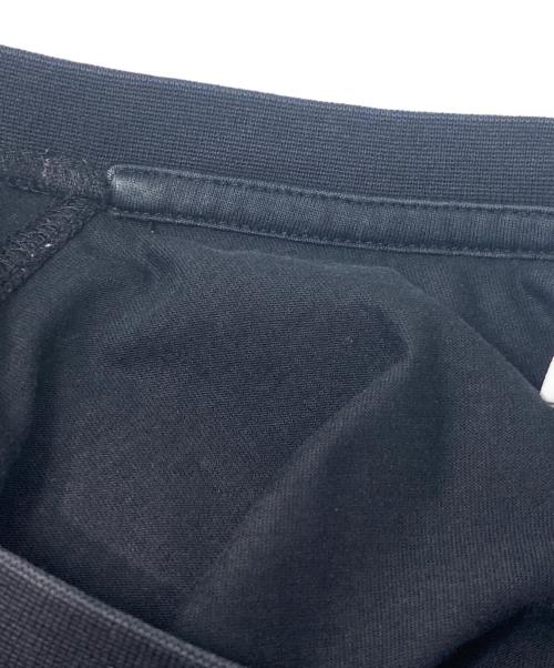 BURBERRY（バーバリー）BURBERRY (バーバリー) ハート刺繍Tシャツ ブラック サイズ:Lの古着・服飾アイテム