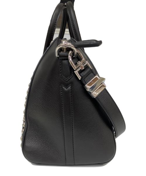 GIVENCHY（ジバンシィ）GIVENCHY (ジバンシィ) アンティゴナ 2WAYバッグ ホワイト×ブラックの古着・服飾アイテム