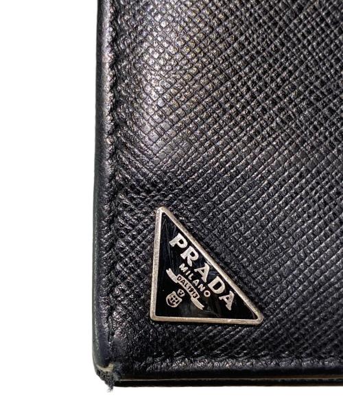 PRADA（プラダ）PRADA (プラダ) サフィアーノ 折り畳み財布 ブラックの古着・服飾アイテム
