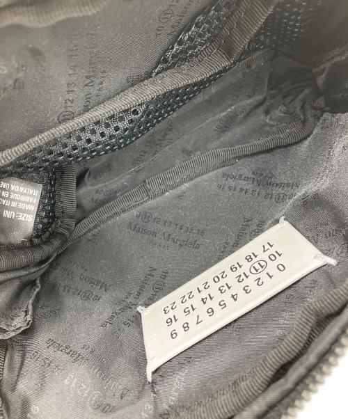 Maison Margiela（メゾンマルジェラ）Maison Margiela (メゾンマルジェラ) ミニショルダーバッグ ブラックの古着・服飾アイテム