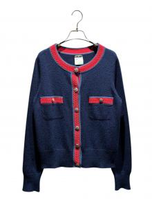 CHANEL（シャネル）の古着「ココボタンカシミヤカーディガン」｜ネイビー