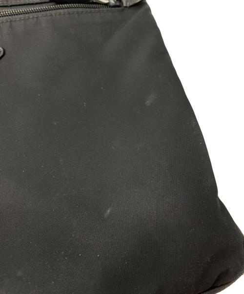 PRADA（プラダ）PRADA (プラダ) ナイロンショルダーバッグ ブラックの古着・服飾アイテム