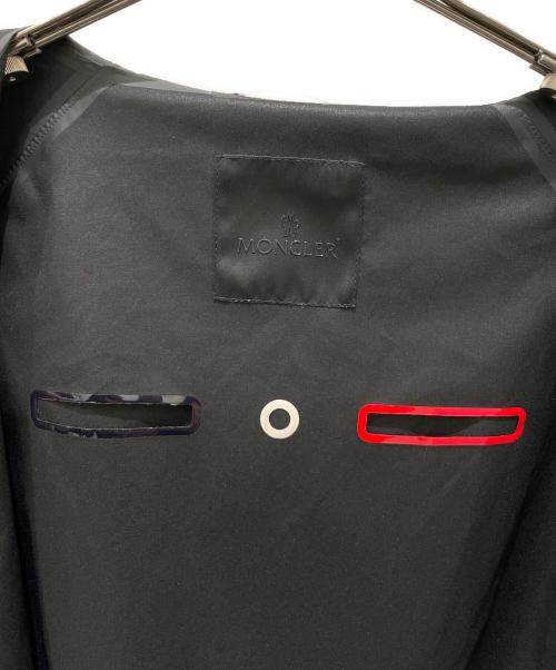 MONCLER（モンクレール）MONCLER (モンクレール) NAHON(ナホン) ジップアップパーカー ブラック サイズ:3の古着・服飾アイテム