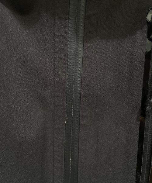 MONCLER（モンクレール）MONCLER (モンクレール) NAHON(ナホン) ジップアップパーカー ブラック サイズ:3の古着・服飾アイテム