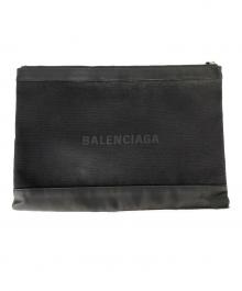 BALENCIAGA（バレンシアガ）の古着「ロゴキャンバスクラッチバッグ」｜ブラック