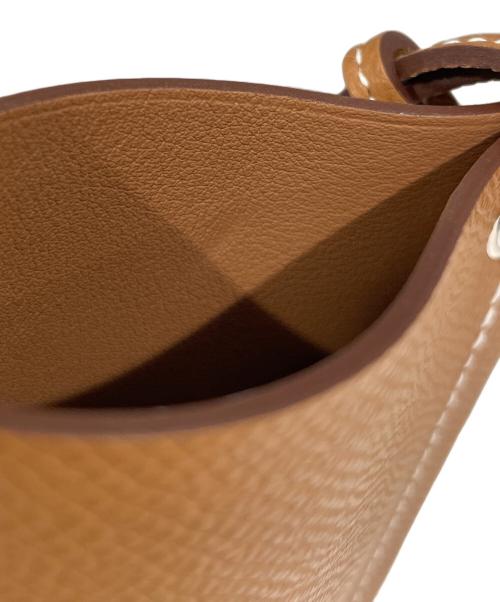 HERMES（エルメス）HERMES (エルメス) 眼鏡ケース 《Hセリエ》 K刻印:2025年 ゴールド ブラウンの古着・服飾アイテム