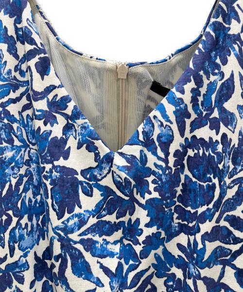 WEEKEND Max Mara（ウィークエンド マックスマーラ）WEEKEND Max Mara (ウィークエンド マックスマーラ) フラワープリントワンピース ブルー×ホワイト サイズ:M 未使用品の古着・服飾アイテム