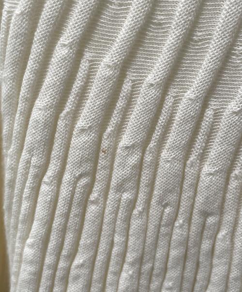 CHANEL（シャネル）CHANEL (シャネル) テープロゴ ニットスカート ホワイト×ブラック サイズ:38の古着・服飾アイテム