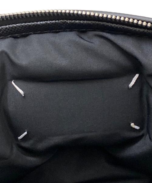 Maison Margiela（メゾンマルジェラ）Maison Margiela (メゾンマルジェラ) グラムスラム スポーツ クロスボディバッグ ブラックの古着・服飾アイテム