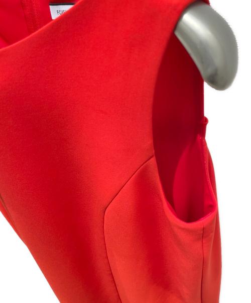 FOXEY NEWYORK（フォクシーニューヨーク）FOXEY NEWYORK (フォクシーニューヨーク) ノースリーブワンピース　41710-NS00F618L レッド サイズ:38の古着・服飾アイテム