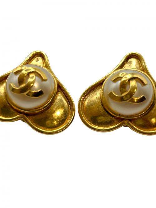 CHANEL（シャネル）CHANEL (シャネル) ハートココマークイヤリングの古着・服飾アイテム