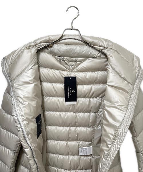 Max Mara Weekend/URBAN（マックスマーラ）Max Mara Weekend/URBAN (マックスマーラ) ダウンコート アイボリー サイズ:38の古着・服飾アイテム