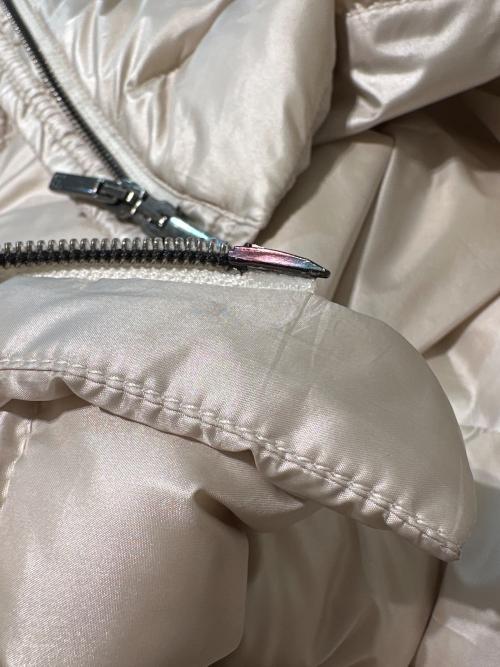 Max Mara Weekend/URBAN（マックスマーラ）Max Mara Weekend/URBAN (マックスマーラ) ダウンコート アイボリー サイズ:38の古着・服飾アイテム