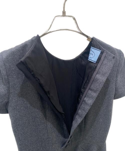 PRADA（プラダ）PRADA (プラダ) フランネルドレス グレー サイズ:36の古着・服飾アイテム