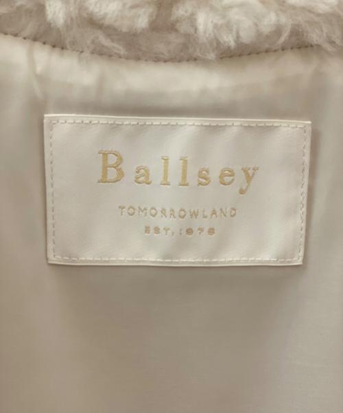 BALLSEY（ボールジィ）BALLSEY (ボールジィ) ランダムファー ショートベスト ホワイト サイズ:36の古着・服飾アイテム