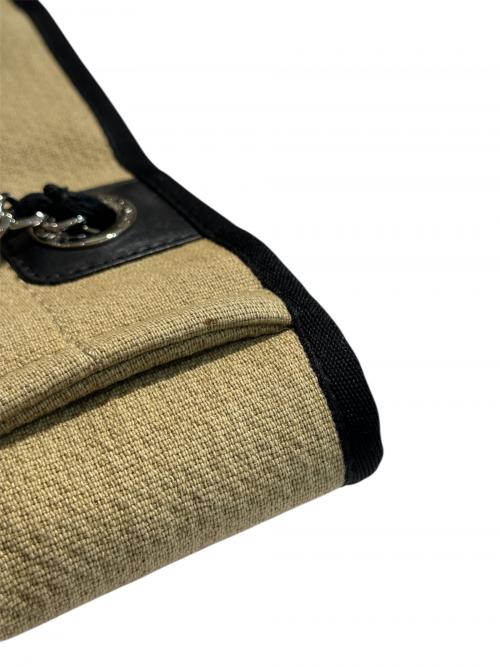 CHANEL（シャネル）CHANEL (シャネル) ドーヴィルPM ベージュ サイズ:PMの古着・服飾アイテム