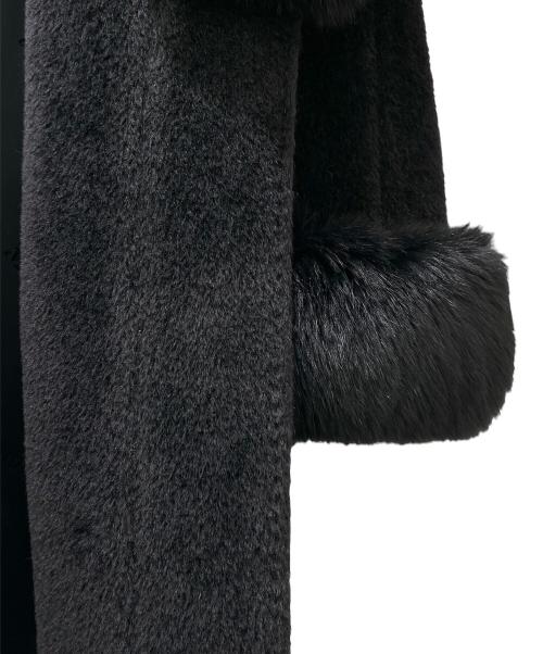 MaxMara（マックスマーラ）MaxMara (マックスマーラ) フォックスファーベルト付ガウンコート ブラック サイズ:36の古着・服飾アイテム