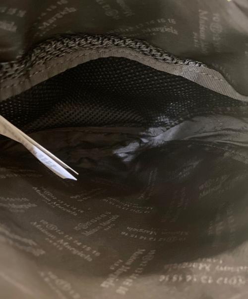 Maison Margiela（メゾンマルジェラ）Maison Margiela (メゾンマルジェラ) 四つタグ ショルダーバッグ ライトグレーの古着・服飾アイテム