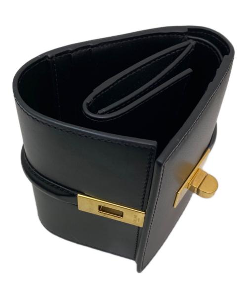 CELINE（セリーヌ）CELINE (セリーヌ) スモール トリフォールドウォレット 16 ブラックの古着・服飾アイテム