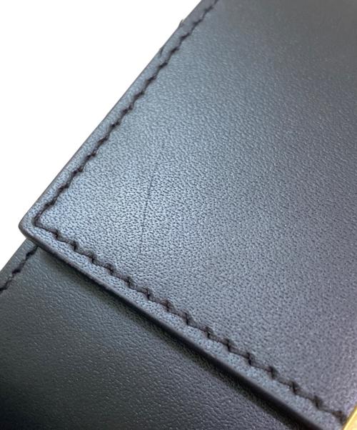 CELINE（セリーヌ）CELINE (セリーヌ) スモール トリフォールドウォレット 16 ブラックの古着・服飾アイテム