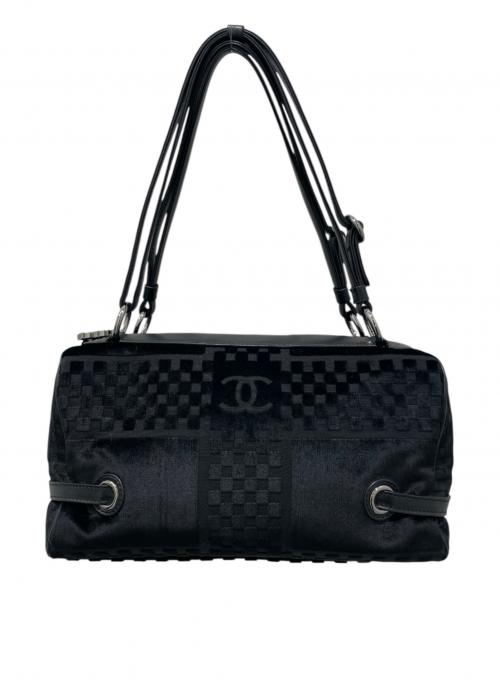 CHANEL（シャネル）CHANEL (シャネル) ベロアトートバッグ ブラックの古着・服飾アイテム