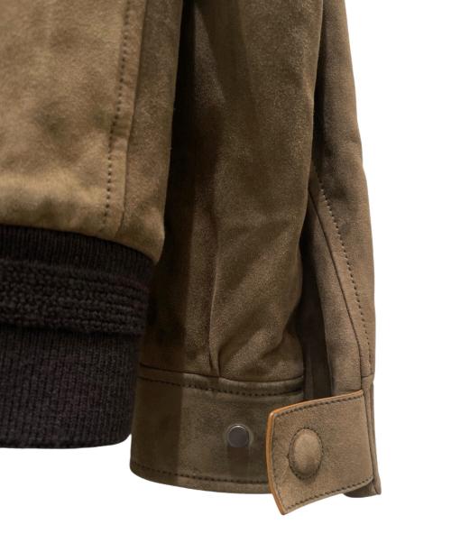 ERMENEGILDO ZEGNA（エルメネジルド・ゼニア）ERMENEGILDO ZEGNA (エルメネジルド・ゼニア) スウェードボンバージャケット カーキ サイズ:50の古着・服飾アイテム