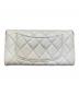CHANEL (シャネル) キャビアスキンロングウォレット アイボリー：40000円