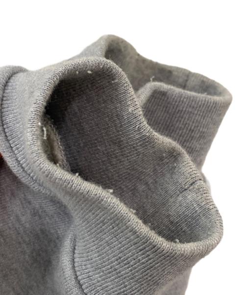 GUCCI（グッチ）GUCCI (グッチ) 刺繍パッチプリントロゴスウェット グレー サイズ:XSの古着・服飾アイテム