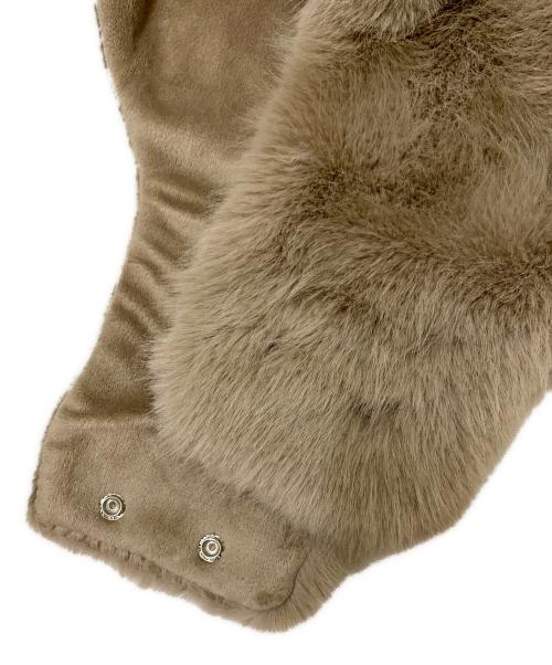 CELERI（セルリ）CELERI (セルリ) ファーバラクラバ ベージュ サイズ:Free 未使用品の古着・服飾アイテム