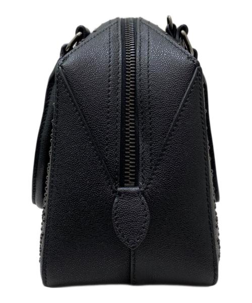 ALAIA（アライア）ALAIA (アライア) スタッズハンドバッグ ブラックの古着・服飾アイテム