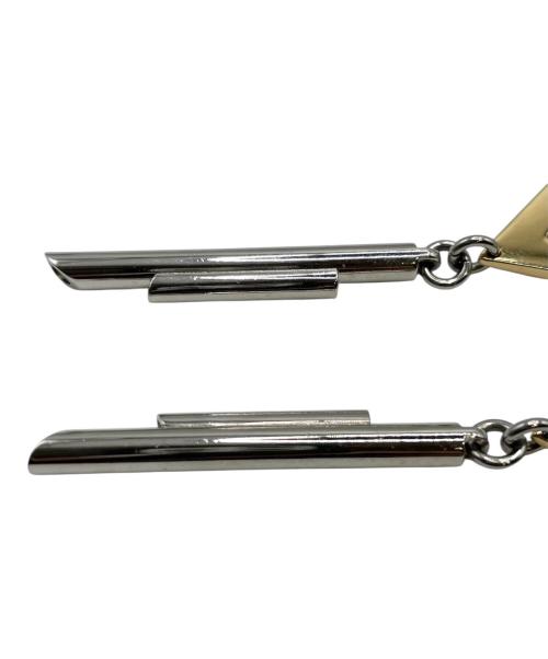 LOUIS VUITTON（ルイ ヴィトン）LOUIS VUITTON (ルイ ヴィトン) メタルスイングピアススパークルVの古着・服飾アイテム