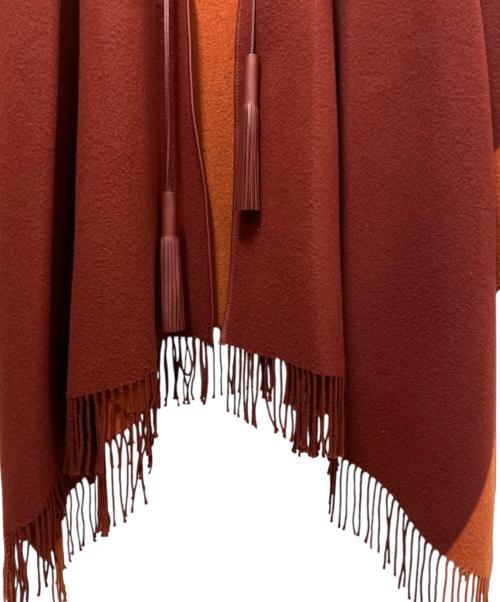 HERMES（エルメス）HERMES (エルメス) ポンチョ 《ロカバール》 レッド サイズ:FREEの古着・服飾アイテム