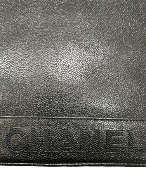 CHANEL（シャネル）CHANEL (シャネル) ロゴチェーンショルダーバッグ ブラックの古着・服飾アイテム