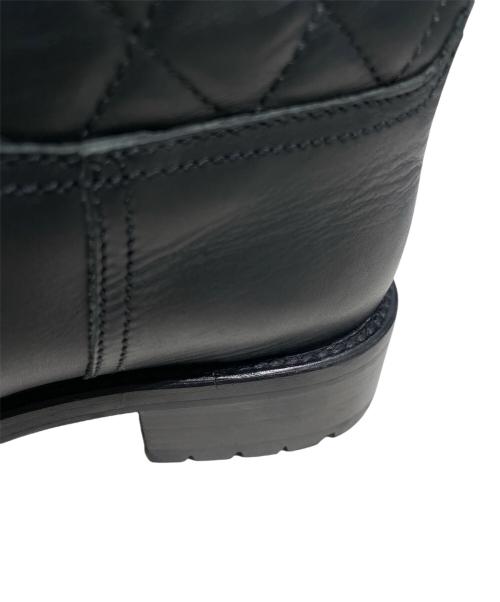CHANEL（シャネル）CHANEL (シャネル) ココマーク マトラッセ バックジップ レザーブーツ ブラック サイズ:38 1/2の古着・服飾アイテム